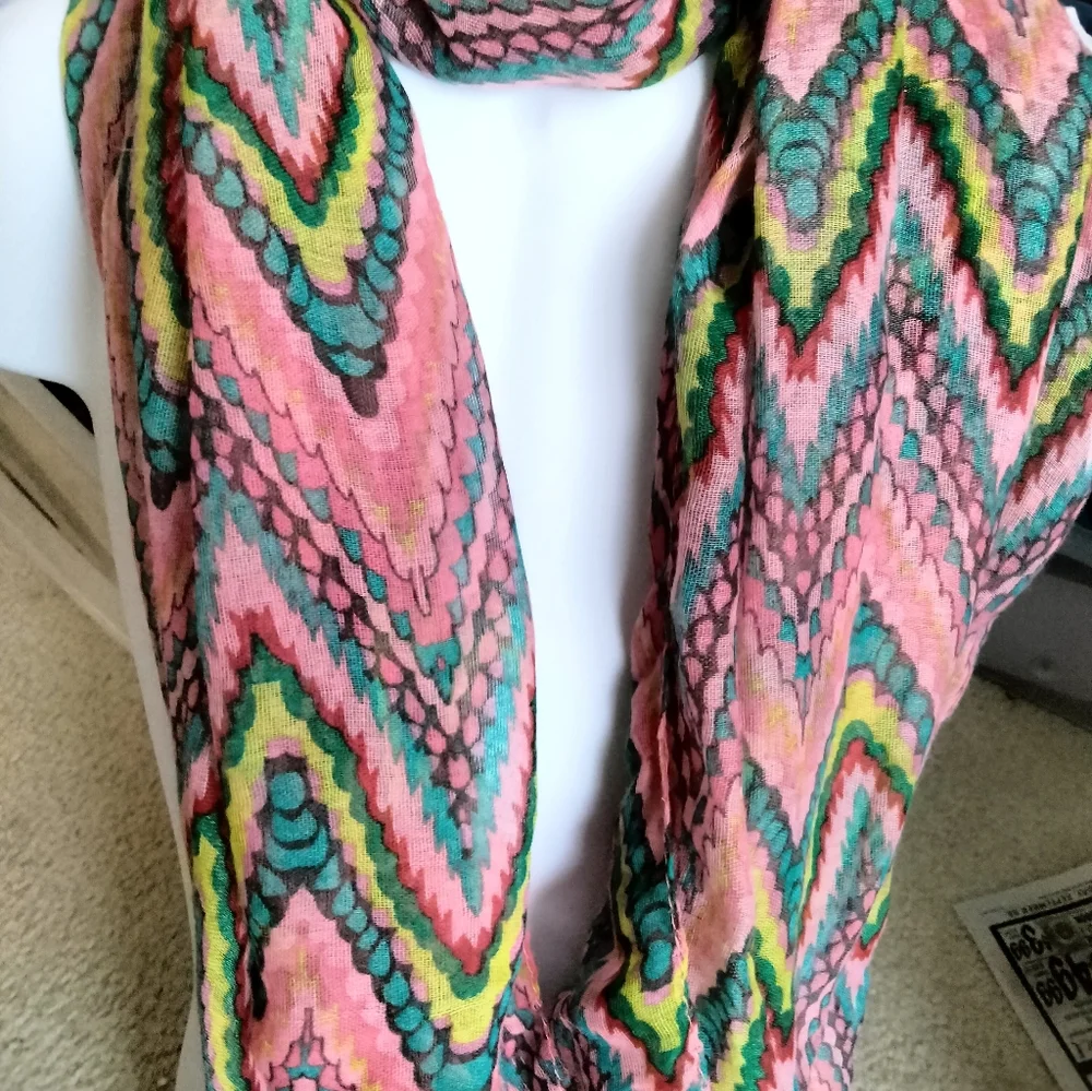 Designer Amanda Smith wool hat w satin bow band $38 one size +free scarf. - Picture 10 of 12
